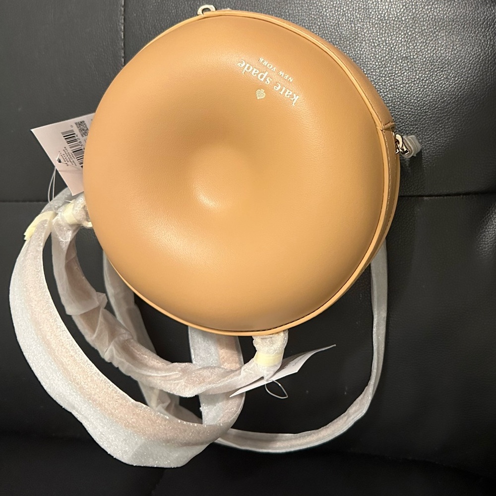 KATE SPADE 3D COFFEE DONUT CROSSBODY BAG NWT - Picture 10 of 11